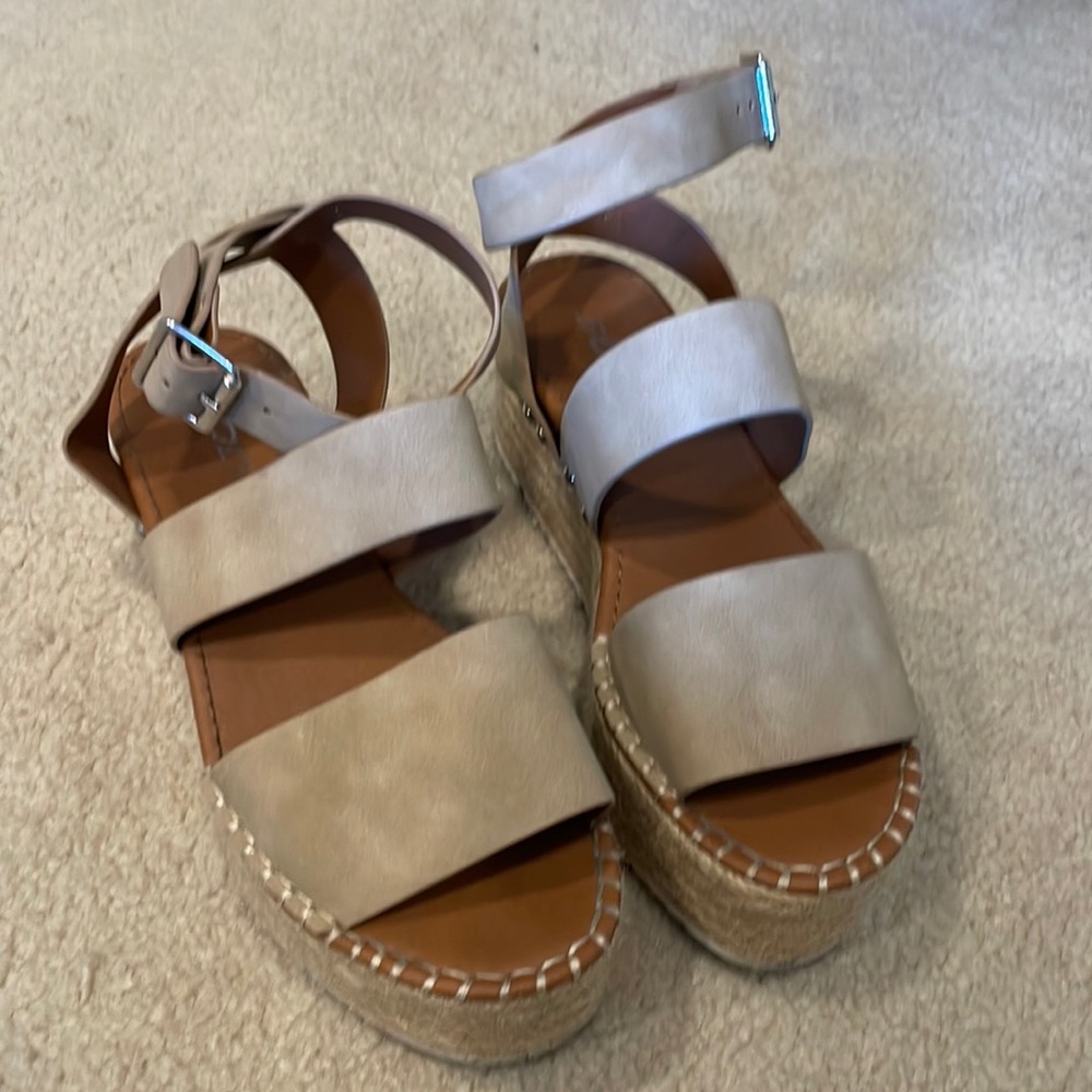 Platform Strappy Sandals